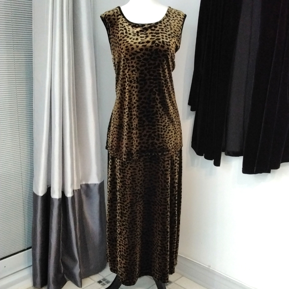 Vintage 3 pce Animal Print Skirt Set with Black Jacket - Picture 2 of 9